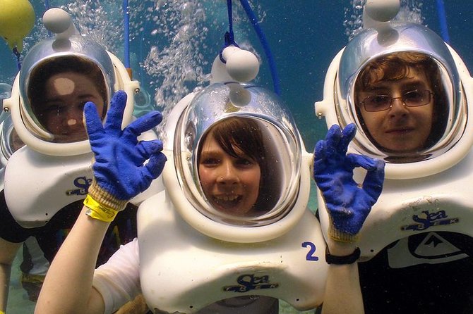 Sea Trek Helmet Dive at Coral World Ocean Park - Sea Trek Helmet at Coral World: What You’re Actually Doing