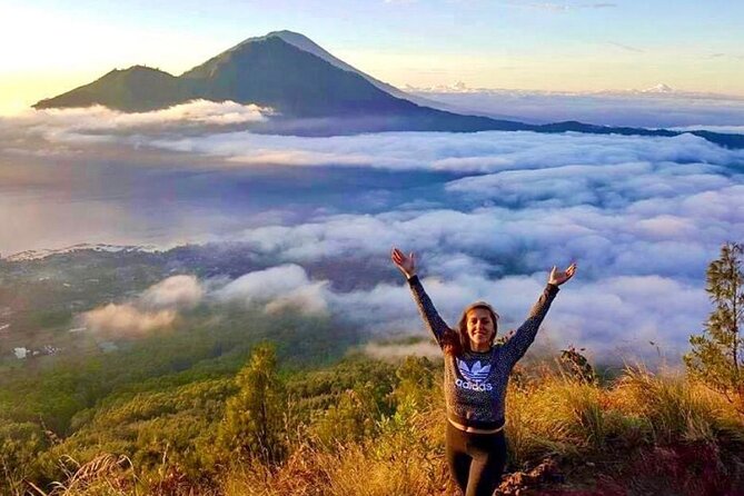Sharing Batur Volcano Sunrise Trekking and Breakfast - Summit breakfast and the sunrise moment you actually came for