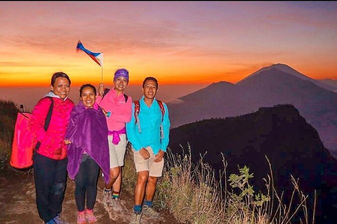 Sharing Batur Volcano Sunrise Trekking and Breakfast - Coffee plantation stops and other small extras