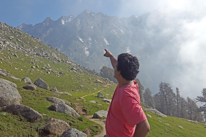 Snowline Trek - McLeod Ganj start: your day begins with altitude homework