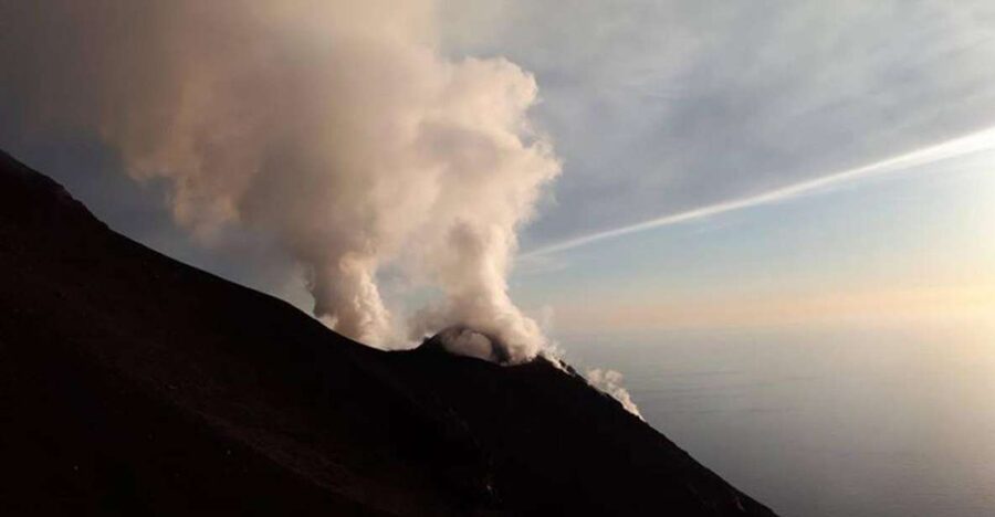 Sunset Trekking on vulcano Stromboli - Starting in the village: the walk from Via Soldato Francesco Natoli