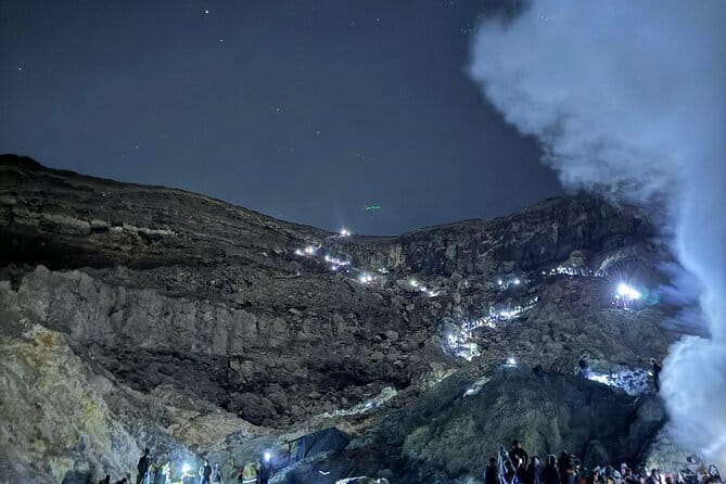 The Majestic Mount Ijen Sunrise Trekking From Bali - Sunrise Photos Over Java: How to Get the Shots Without Losing the Moment