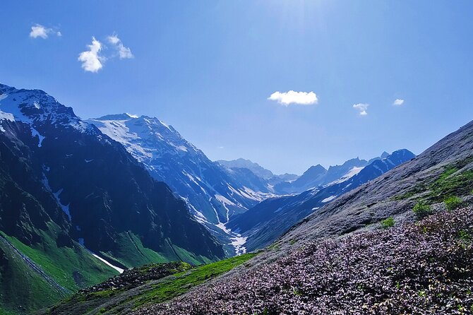 Tirath Expedition: Trek to the Tirath Hans Kund & Saketi Top(4280m) - Tirath and GHNP: walking through a UNESCO-protected ecosystem