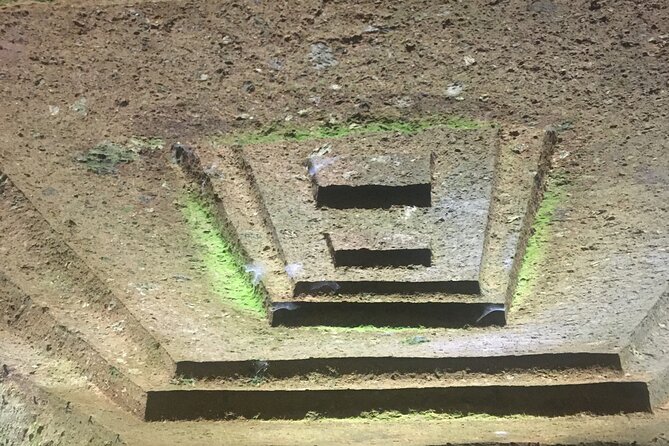 Tomb Hunting and Trekking Adventure in Sovana - Stop 1: Sovana’s Hidden Tombs and Necropolis Moments