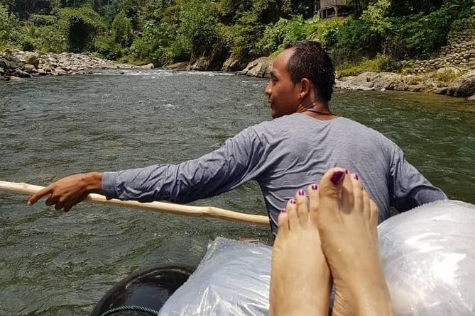 TOUR PACKAGE (jungle trekking, taxi, Room) 4 DAYS 3 NIGHTS in BUKIT LAWANG - Day 3 traditional rafting: getting back to Bukit Lawang the fun way