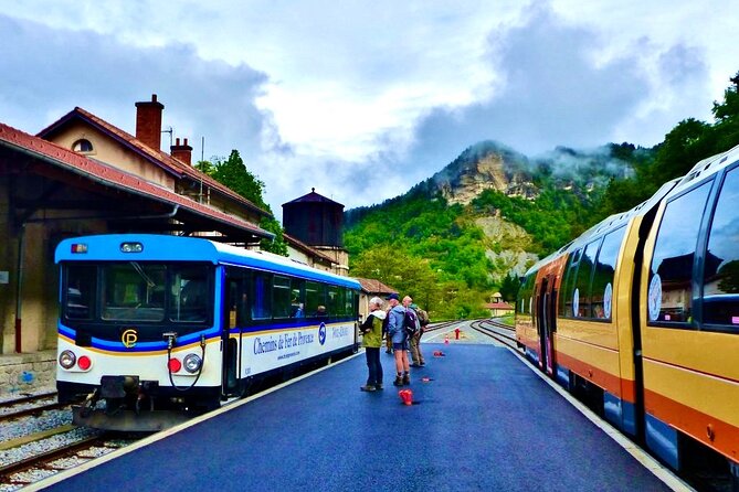 Tour with the Mountain Train, Trek to Mystic Forest and Castle - The train ride along the Var: scenery plus border-country storytelling