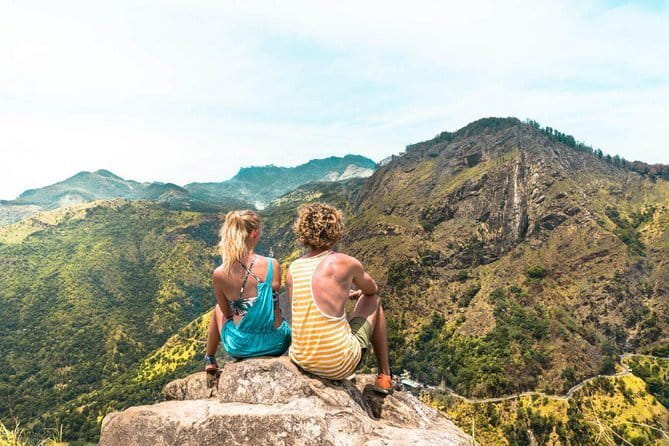 Trek to Little Adam's Peak and Nine Arches Bridge In Ella - Food and Drinks: Local Lunch Plus the Right Kind of Stops