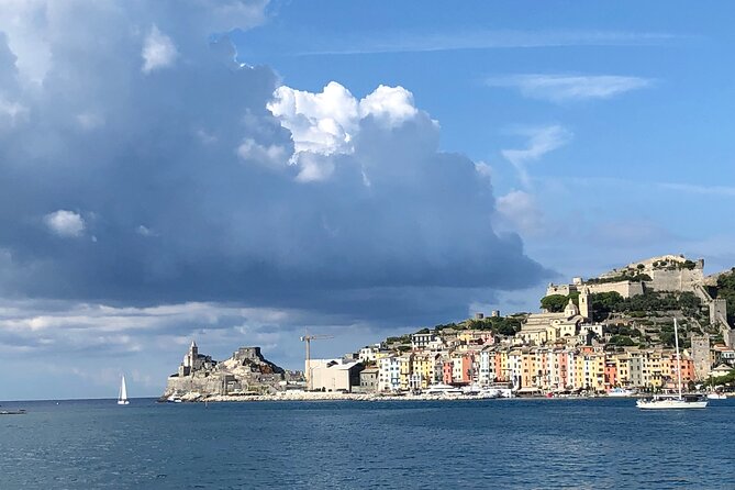 Trekking an Island of Palmaria - Starting at 8:30 in Riomaggiore: the warm-up that saves your legs