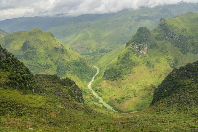 Trekking In Ha Giang 5 Days - Quan Ba Heaven Gate: 17–18 km Trek and Yao Family Lunch