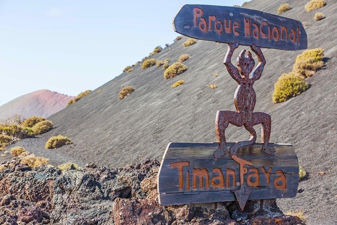 Trekking in the Volcanoes Natural Park in a small group - Key highlights you’ll care about