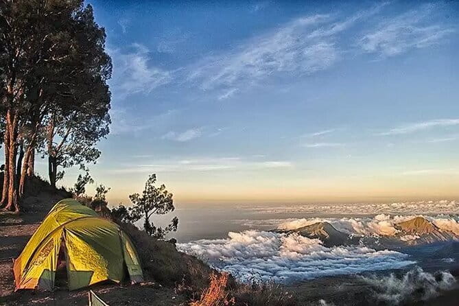 Trekking Mt. Rinjani 2D1N Via Sembalun - Crater Rim - Summit - Guides, porters, and the human factor that makes or breaks Rinjani