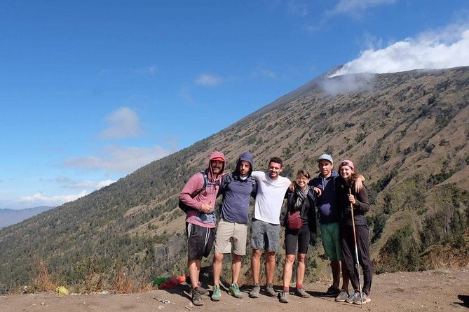 Trekking Rinjani Mountain Summit 2 Days 1 Night - Em Adventure - Day 1: the gentle start, then the crater-rim payoff
