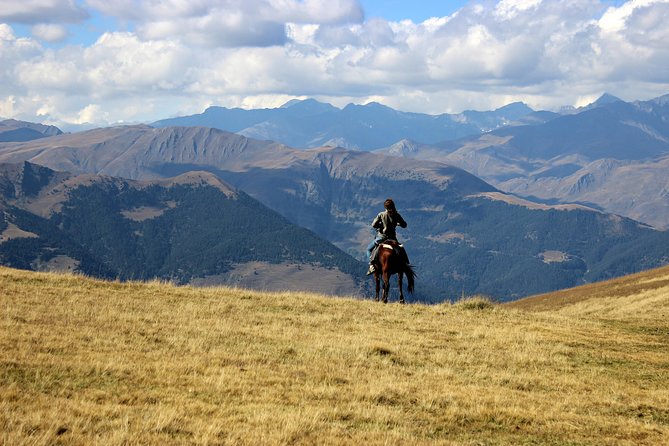 Trekking Tour from Tusheti to Khevsureti via Atsunta Pass - Down into Khevsureti: Mutso towers, Shatili fortresses, and a softer finish