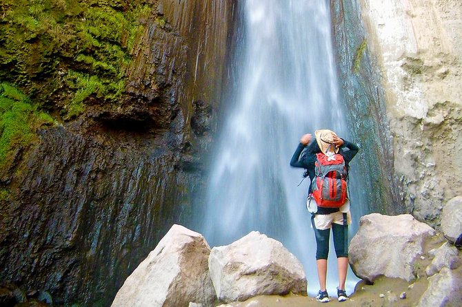 Trekking, Waterfalls and Thermal Baths - Yura Viejo church stop: the town version of Arequipa life