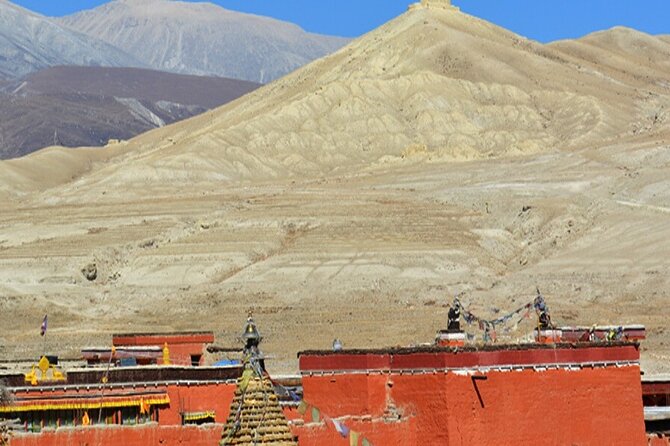 Upper Mustang Trek - 13 Days - Your team on the ground: English guide, porters, and small-group comfort