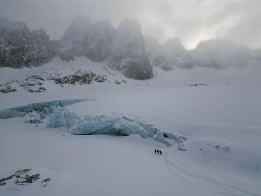 Ushuaia: Ojo del Albino - Full day trekking - 13:00 onward: the return hike is long, but it can be manageable