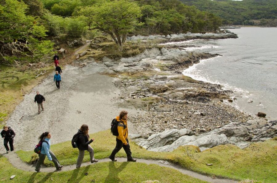 Ushuaia: Tierra del Fuego Trekking and Canoeing - Quality of Guiding: The Big Difference Between a Good Day and a Great One