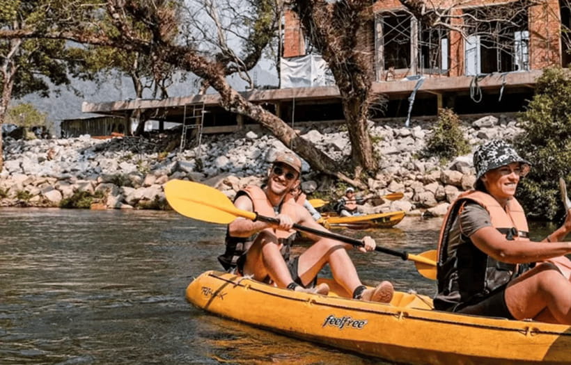 Vang Vieng: Kayaking&Water Cave&Tham Chang&Blue Lagoon 1 - Tham Chang underwater cave rafting: tires, fixed ropes, and controlled adrenaline