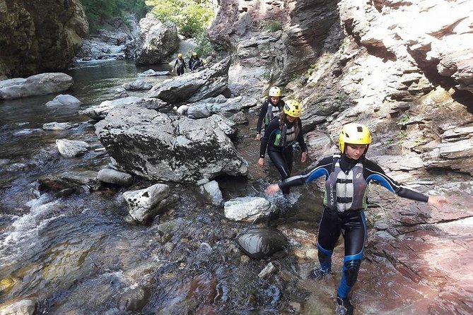 Water Trekking Classic - Getting From the Meeting Point to the River (and Back)