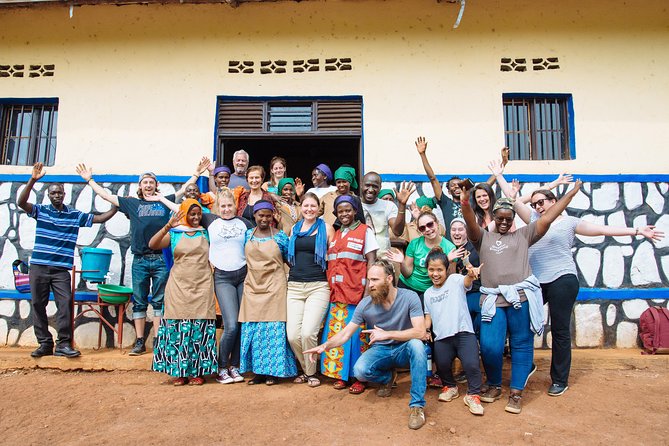Women-led Coffee Farm Trek - The women’s cooperative model: what you’re supporting